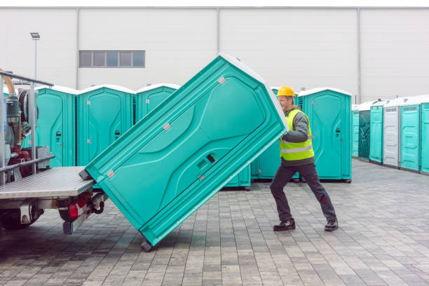 Best Affordable porta potty rental  in Johnston, IA