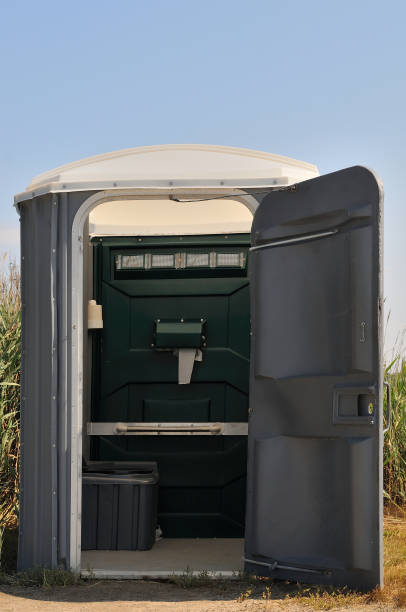 Best Temporary restroom rental  in Johnston, IA